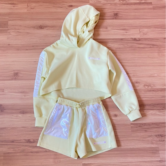 Zara Girls Stripe Detail Sporty Sweatshirt and Short Set - Picture 1 of 7